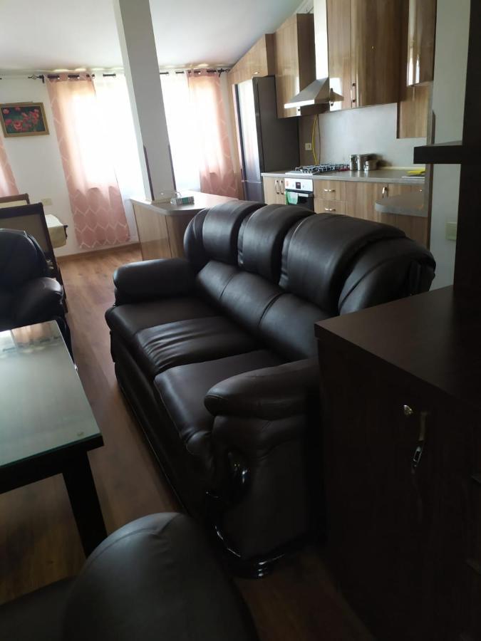 Apartment On Tumanyan Street,19 Jerevan Exteriör bild