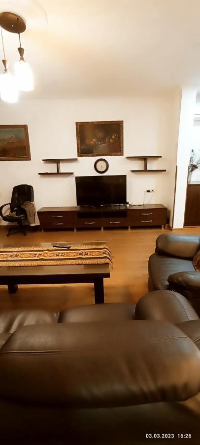 Apartment On Tumanyan Street,19 Jerevan Exteriör bild